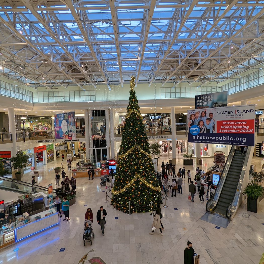 Staten Island Mall Greenmarket 1